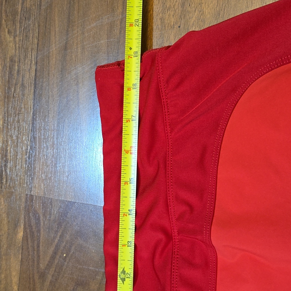 Arc'teryx Red Skort - Picture 7 of 8